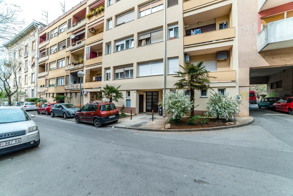 Apartment Aquileia Pula Exterior photo
